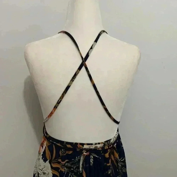 Korean Style summer beach Maxi  Dress in Navy - Picture 5 of 6